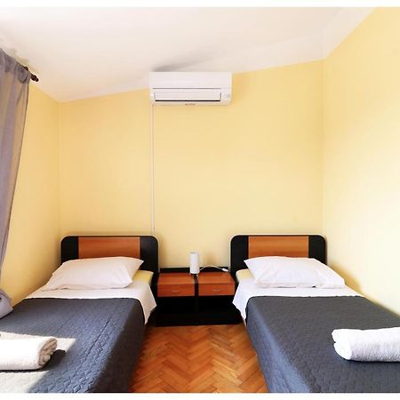 Villa Kuca Za Odmor Angelina à Primošten Extérieur photo